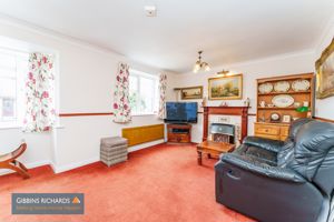 Sitting Room- click for photo gallery